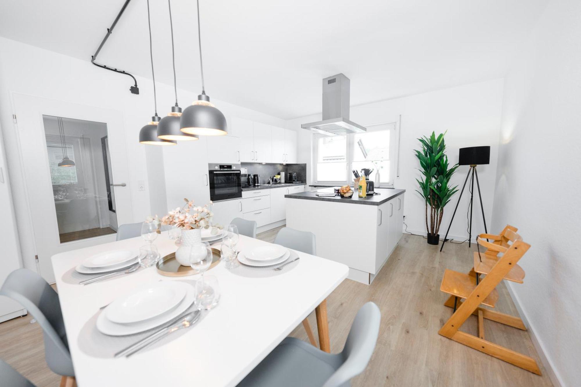 Stadtrand Oase Karlsruhe Mit Balkon Exterior foto